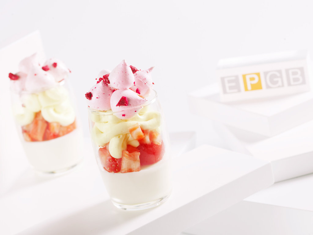 Yogur verrine by Bachour